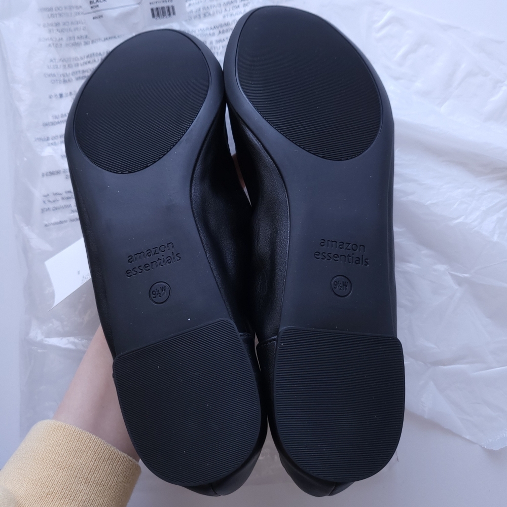 NWT Amazon Essentials Women's Ballet Flat - Picture 7 of 9